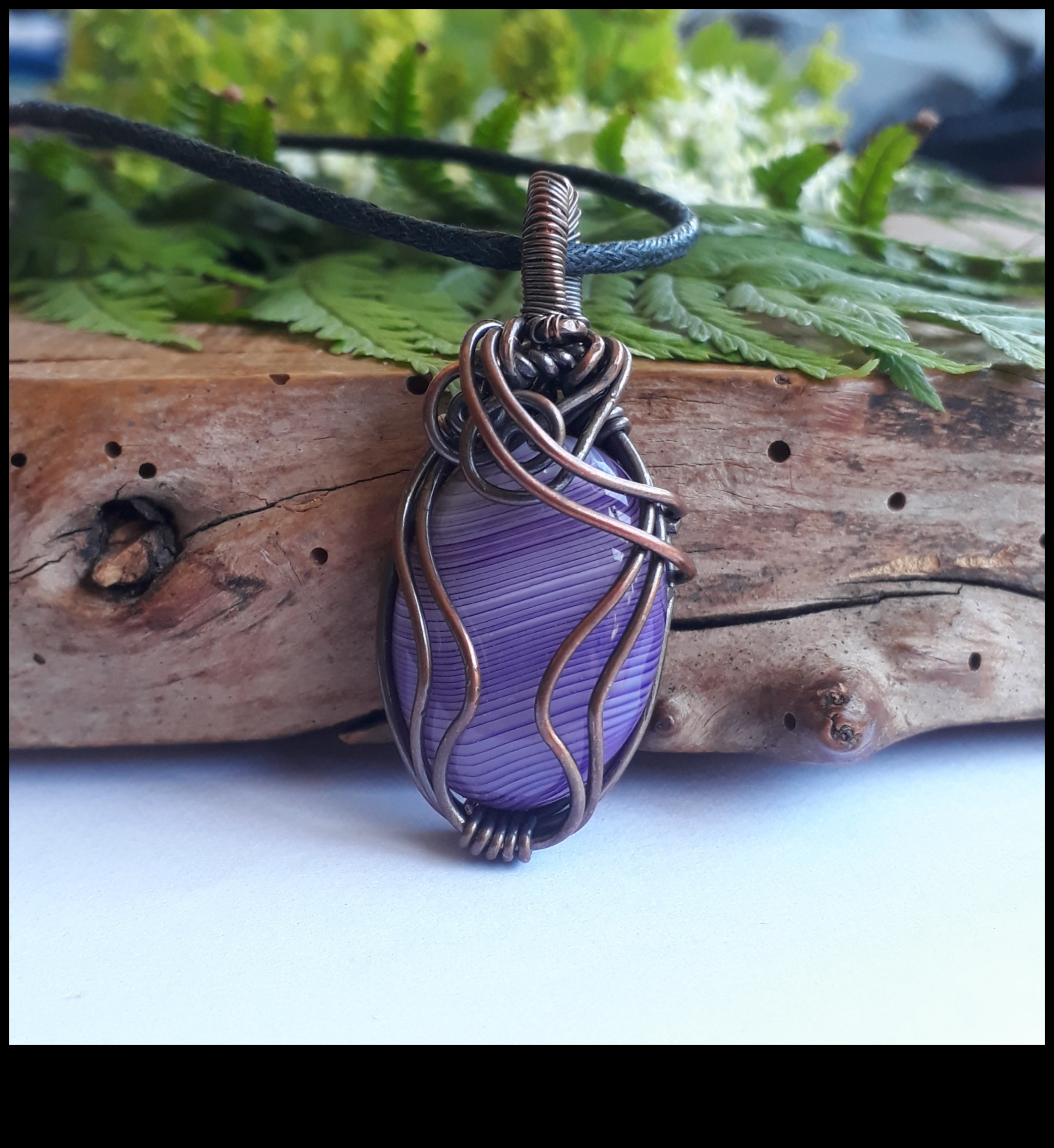 Κοσμήματα με σύρμα DIY Ένας δημιουργικός και εύκολος τρόπος για να φτιάξετε όμορφα κοσμήματα 3 Κοσμήματα με σύρμα DIY: Δημιουργώντας μοναδικά αξεσουάρ