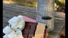 Επιδόρπιο Extravaganza Απελευθερώστε τη γλυκιά έλξη μέσα ένα πάρτι για ολόκληρο σοκολάτες 1 Επιδόρπιο Extravaganza: Απελευθερώστε τη γλυκιά μαγεία μέσα σας